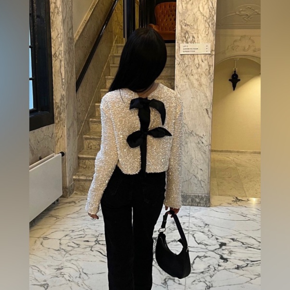 Like new sequins white with black bow jacket - Picture 8 of 12